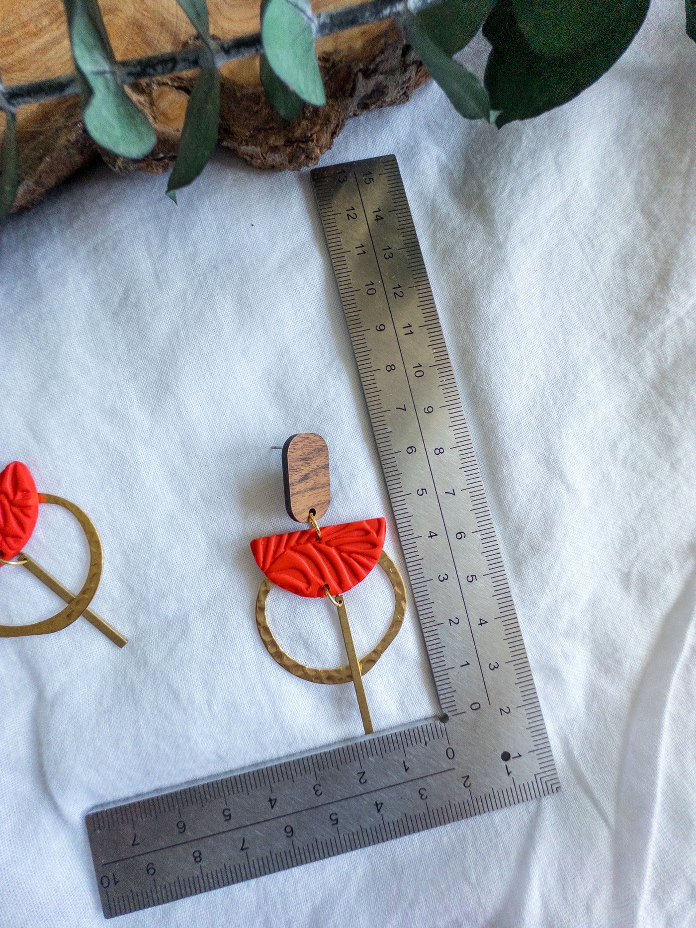 Red & gold textured dangles